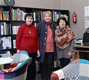 Заведующая городской детской библиотекой им. А. Гайдара Людмила Волкова, Галина Лазарева, библиотекарь Ольга Мержан