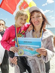 Олеся Черногор — из тех, кто принял участие в самом первом этапе эстафеты: 21 марта. А у нее эстафету в будущем примет дочь Настенька