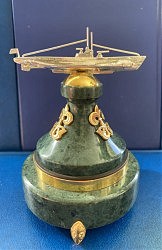 Памятный знак-печать имени А.И. Маринеско