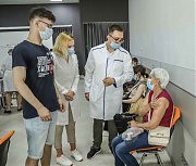 «Как ваше самочувствие?». После процедуры нужно полчаса отдохнуть