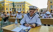 Лицеисты военно-морского-лицея-пишут диктант