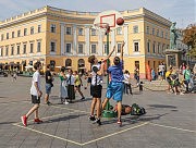 Юные баскетболисты