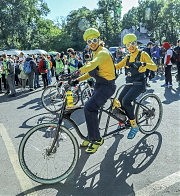 Вместе весело... крутить