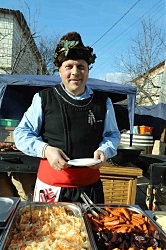 К столу приглашает Сергей Русев