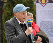 Аркадий Хасин