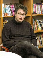 Илья Каминский: «Во время воздушной тревоги одесские дети прячутся в бомбоубежищах, но думают о рифмах и образах»