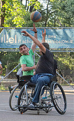 Пас от Сергея Коцюбы