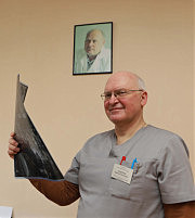 Лікар вищої категорії Віктор Андрєєв