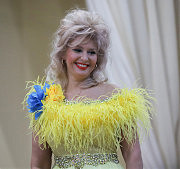 Народна артистка України Віра Ревенко